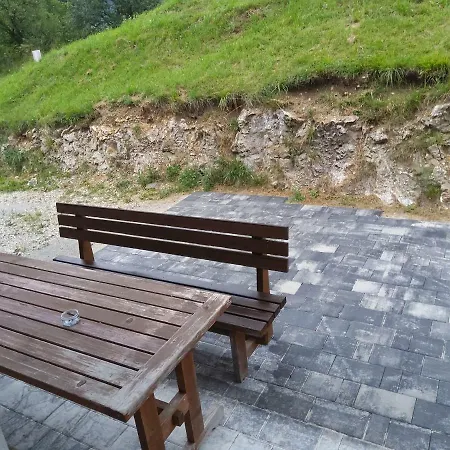 Apartma Dominik Zgornje Gorje